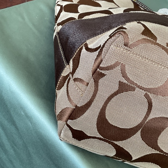 Coach Brown Signature Tote Bag - Picture 8 of 16